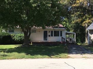 2427 Sussex Rd, Springfield, IL 62703