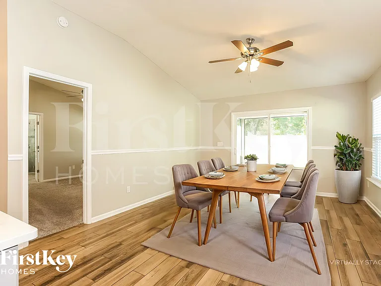 4145 Emilio Ln — Photo 8