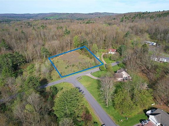 5th image of 119 Hickory Hill Rd #3