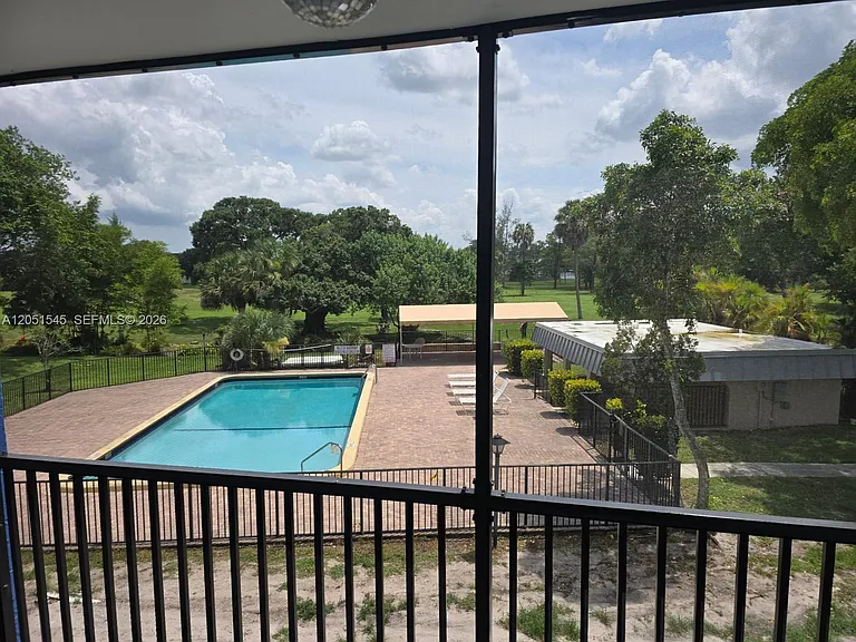 6100 S Falls Circle Dr #202 — Photo 2