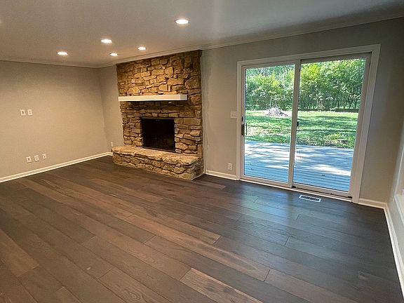 Alternate angle family room