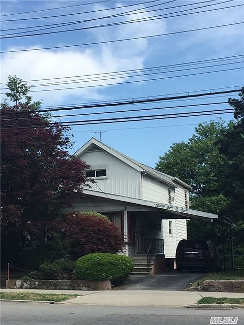 2nd image of 2808 Lafayette Ave