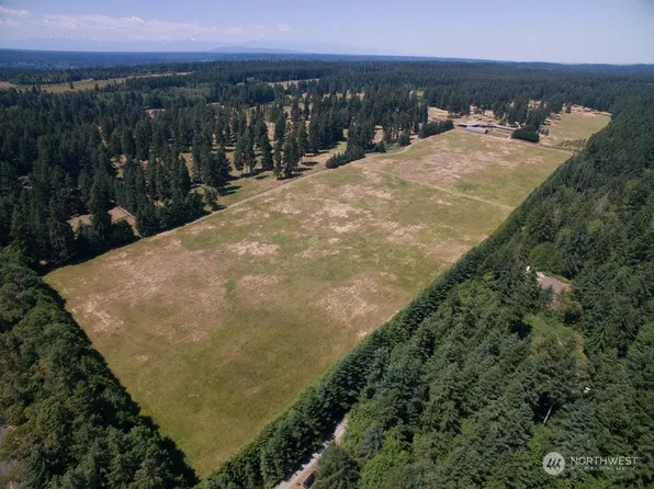 11526 SW 232nd Street, Vashon, WA 98070