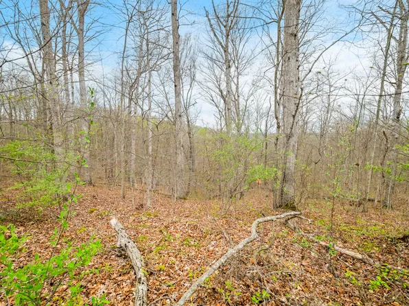 4100 Schooner Rd, Nashville, IN 47448