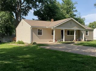 11604 E 37th Ter S, Independence, MO 64052
