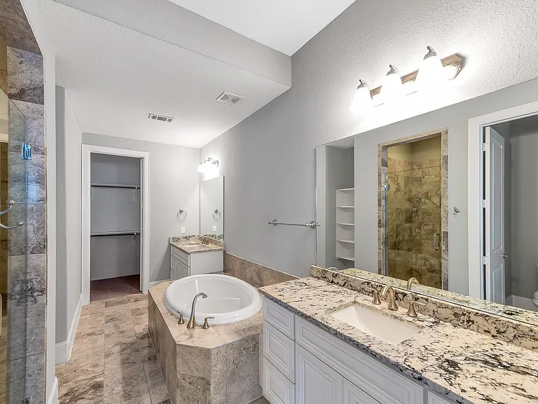 4609 Nett St #B — Photo 10