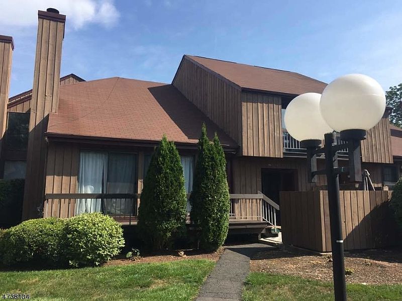 1st image of 117 Bluebird Dr, 1C