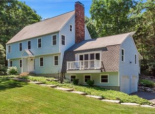 33 Old Green Rd, Sandy Hook, CT 06482