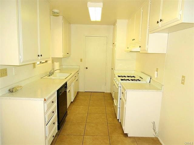 1st image of 41195 Torrey Pine Ct
