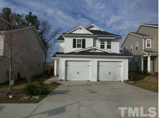 2016 Remington Oaks Cir, Cary, NC 27519