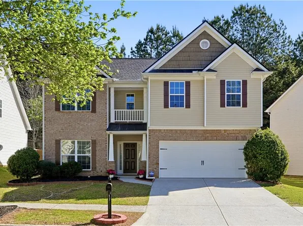 568 Austin Creek Dr, Buford, GA 30518