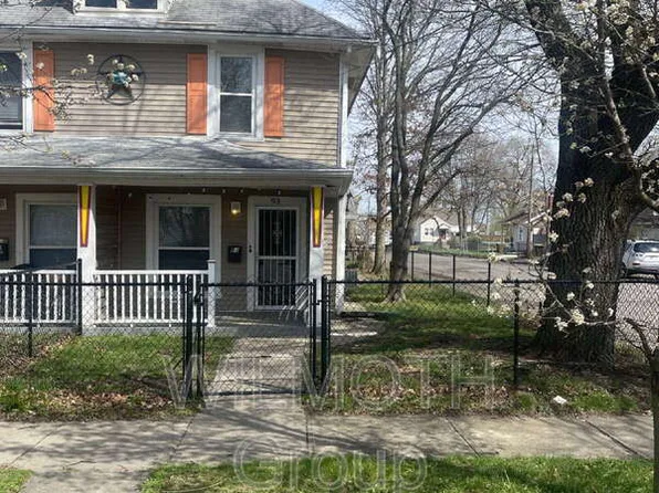 93 S 5th Ave, Beech Grove, IN 46107