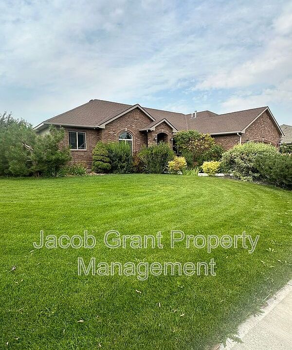 1st image of 5522 S Clearfield Ln