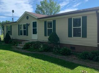 59149 Pine Grove Rd, Colon, MI 49040