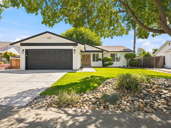 643 Mayten Dr, Livermore, CA 94551