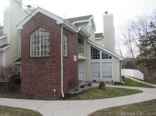 214 Carriage Crossing Ln #214, Middletown, CT 06457