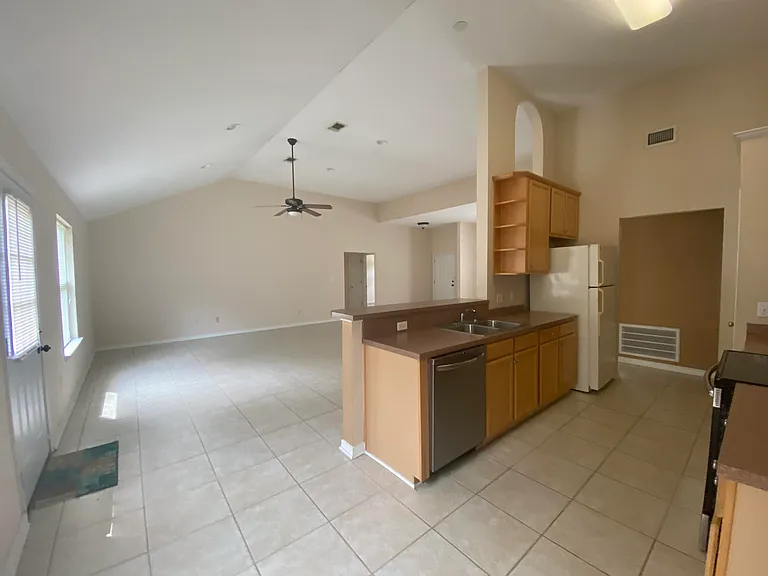 2360 Crescent Rd — Photo 17