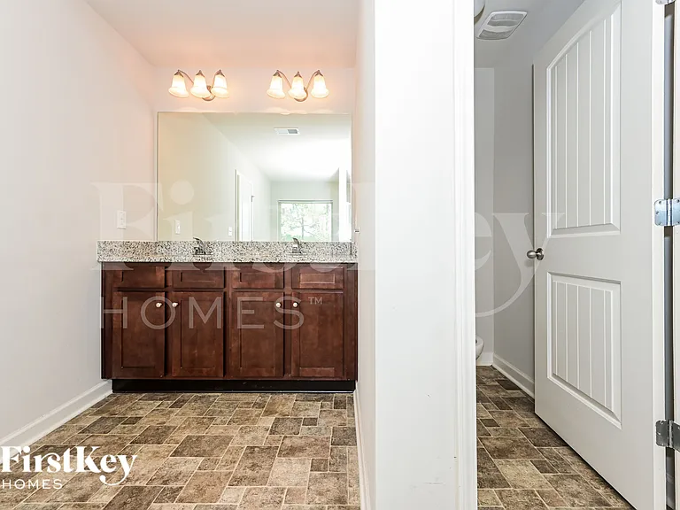 152 Daisy Cir — Photo 10