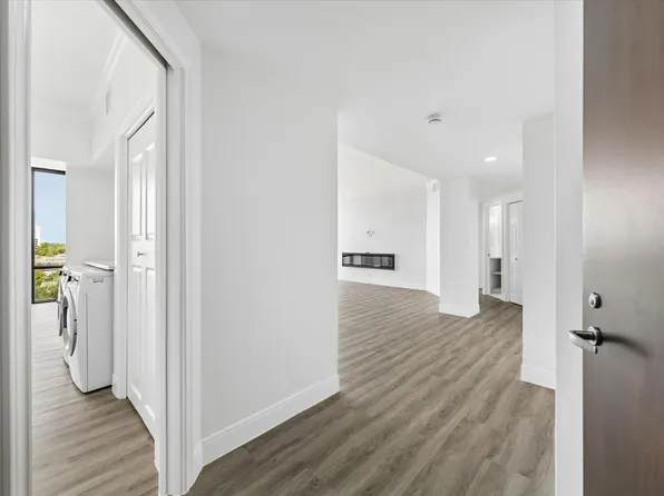 1111 Bering Dr Unit 805, Houston, TX 77057