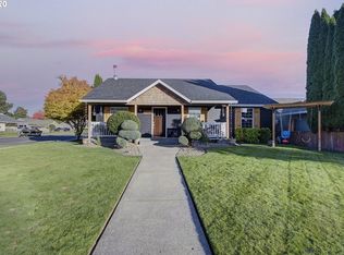 103 Yellow Brick Rd, Kelso, WA 98626