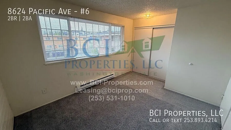 Beautiful, Remodeled 2 Bedroom Townhome Available Now! Move in Special- $500 — Photo 3