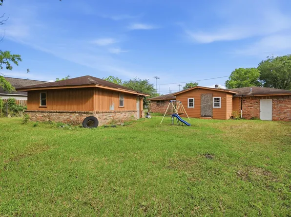 2533 Wall St, Houston, TX 77088