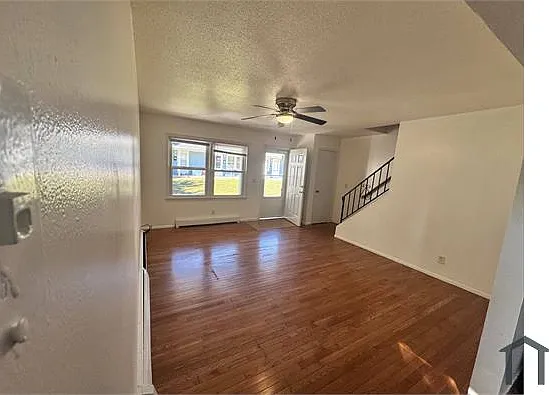 4633 Tyler St NE #5