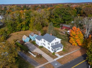 97 Commerce St, Clinton, CT 06413