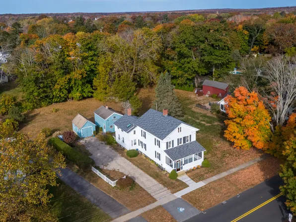 97 Commerce St, Clinton, CT 06413