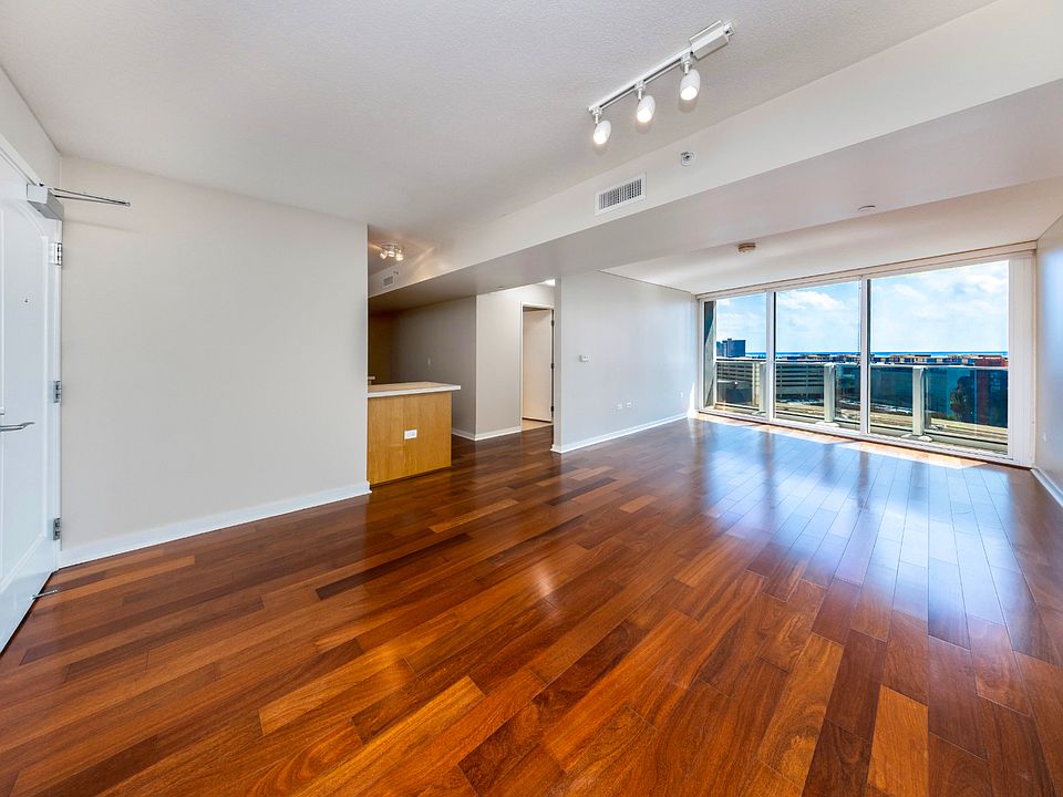 Living and Dining Area