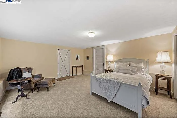 769 Vincente Ave — Photo 26