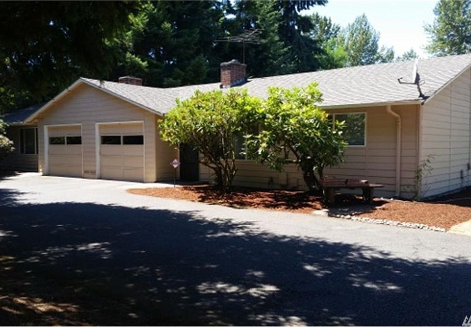 1st image of 2912 67th Ave W #2914