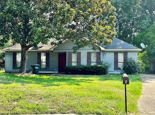 5 Tyler Cir, Natchez, MS 39120