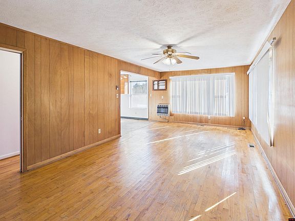4th image of 228 County Road 397