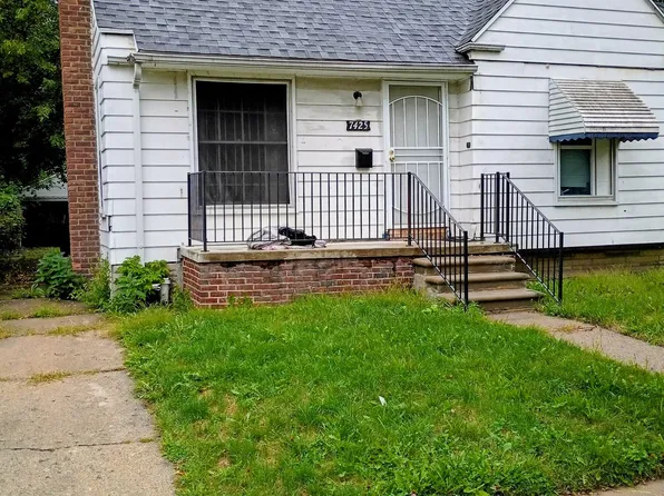 7825 Vaughan Ave, Detroit, MI 48228