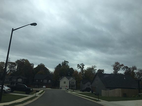 4th image of 925 Talon Hills Dr