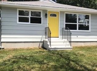 10 Conant Ave, Dudley, MA 01571