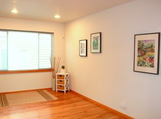 2011 S Washington St UNIT A, Seattle, WA 98144