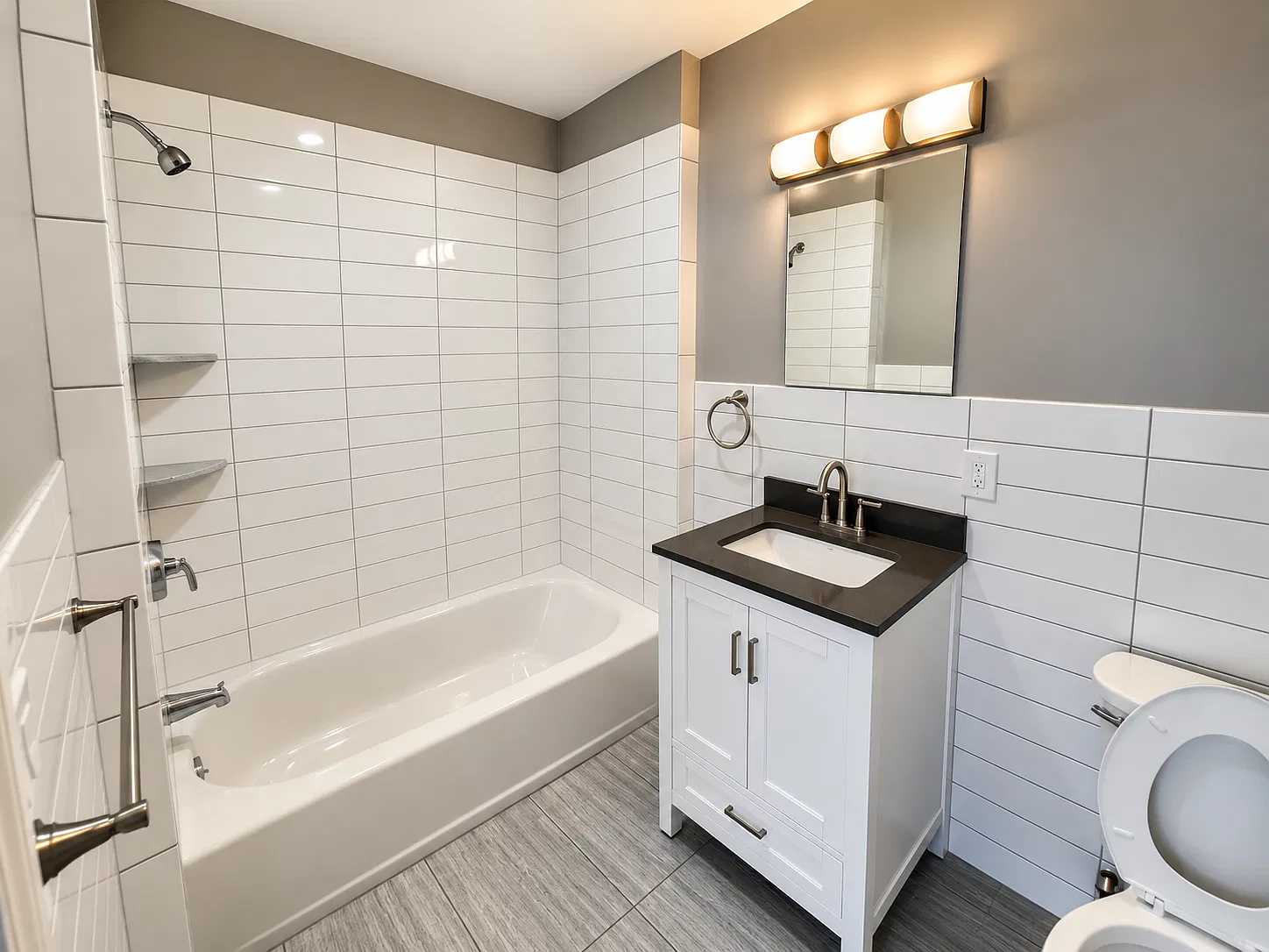 2 bed, 1000 sqft, $2,699 — Photo 4