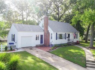 66 Woodland Rd, East Greenwich, RI 02818