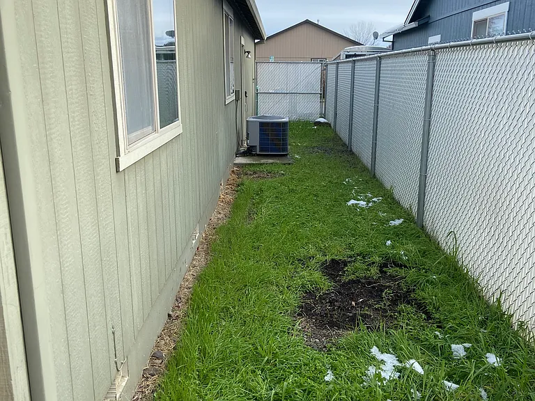 371 Bradley Way — Photo 14