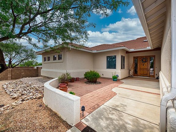4th image of 4061 S Chickasaw Pl