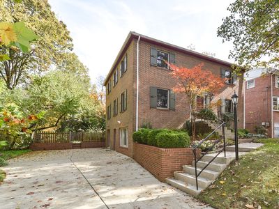 6525 40th Ave, Hyattsville, MD, 20782