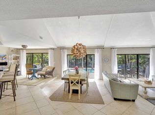 6624 Sweet Maple Ln, Boca Raton, FL 33433