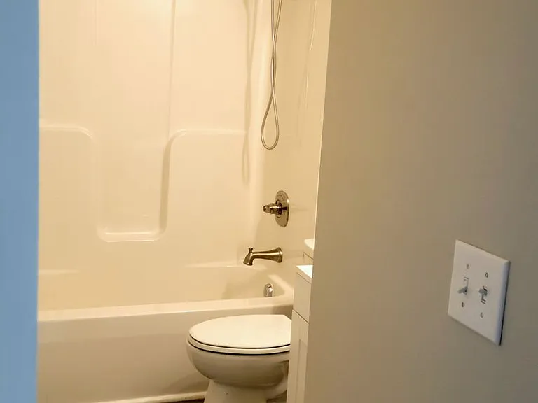 1740 Randolph Ave — Photo 4