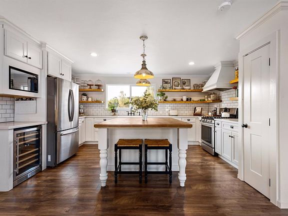 4th image of 17884 Rockmar Ln