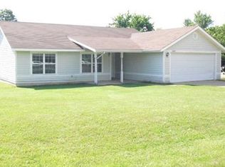 2007 McNair Pl, Pea Ridge, AR 72751
