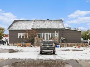2489 Du Lac Rd, Clarence Rockland, ON K0A3N0