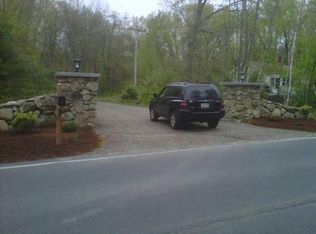289 Lincoln St, Blackstone, MA 01504