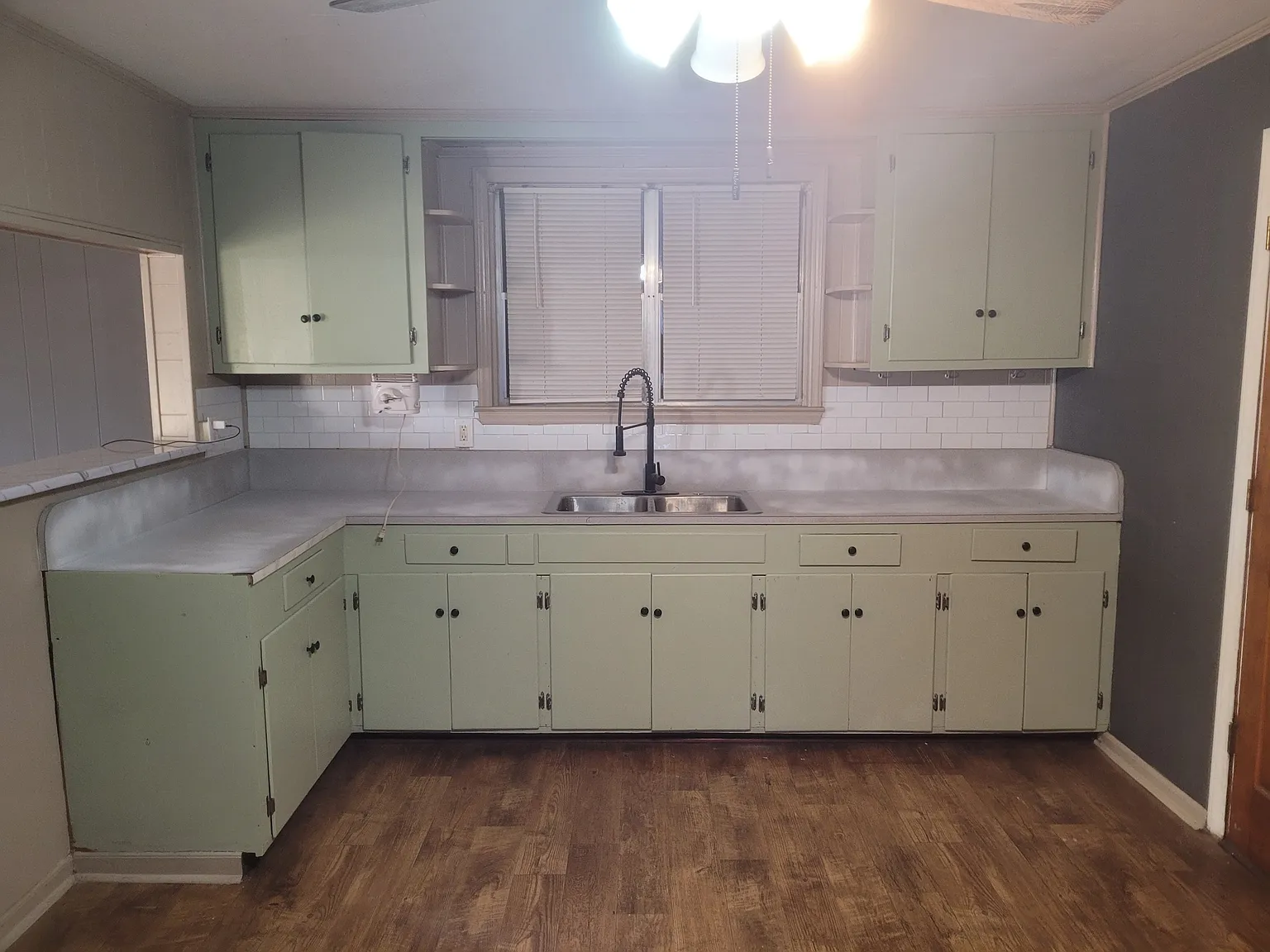 3 bed, 1210 sqft, $1,400 — Photo 3